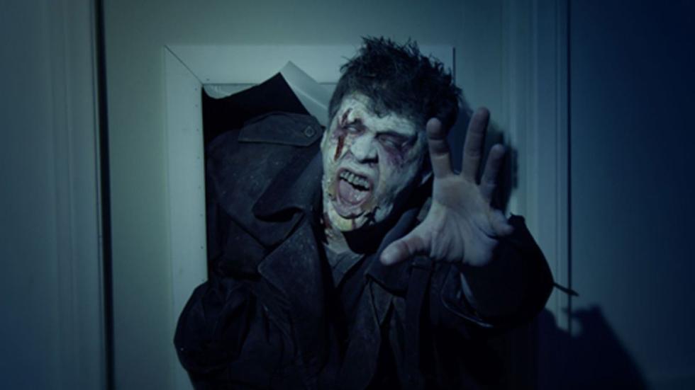 SMUSH Cheese the zombie in the door