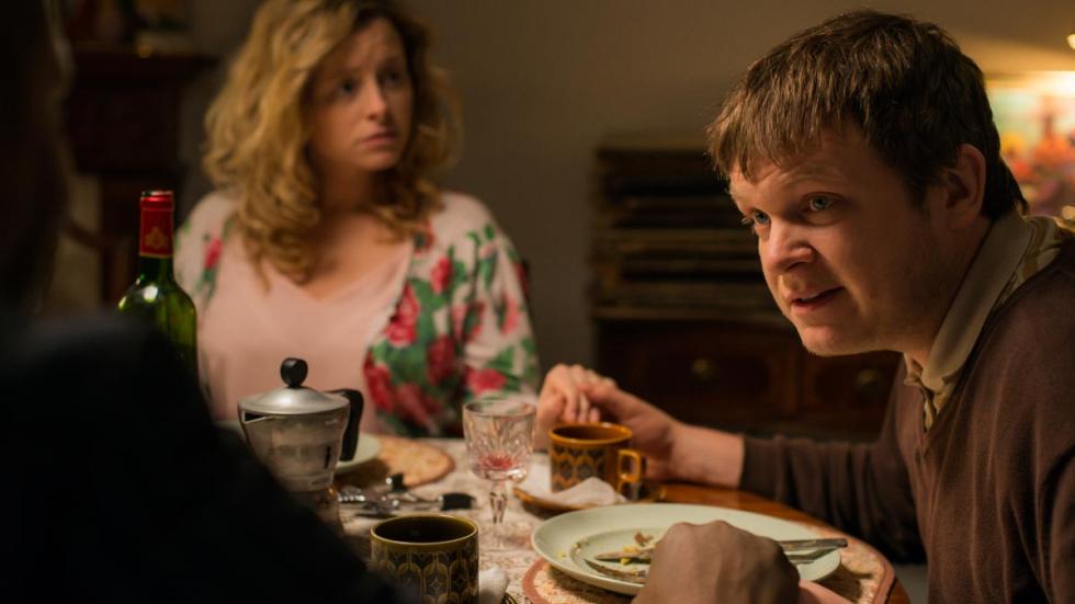 Dead Cool film still couple eating