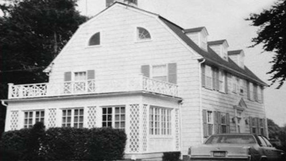 Amityville: The Haunting the Amityville house