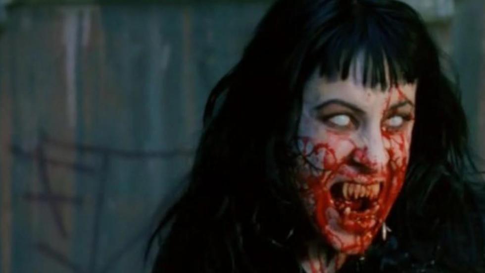 Sangre Eterna Bloody faced vampire