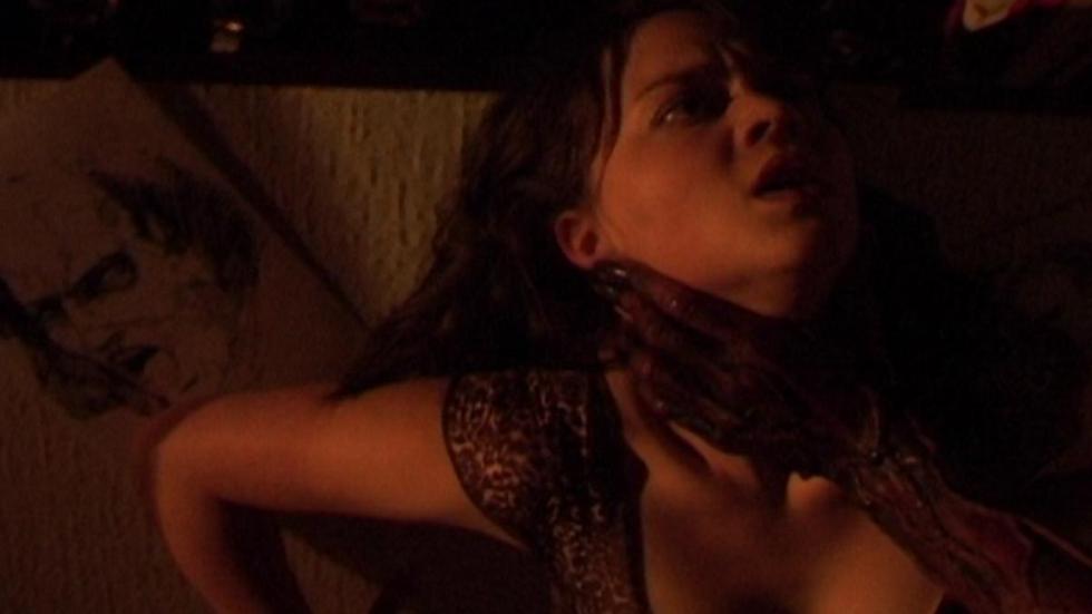 Sinistra woman being attacked