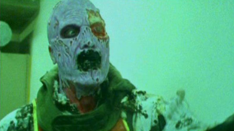 Y2K: Shutdown Detected horrific monster